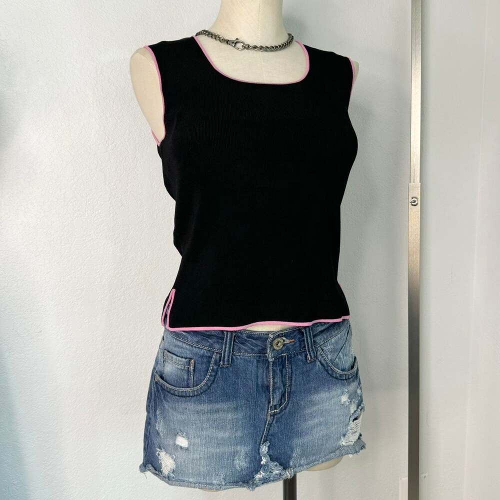 90s y2k BCBGMAXAZRIA Black Sleeveless Tank Top Pink Contrast Trim Size Medium